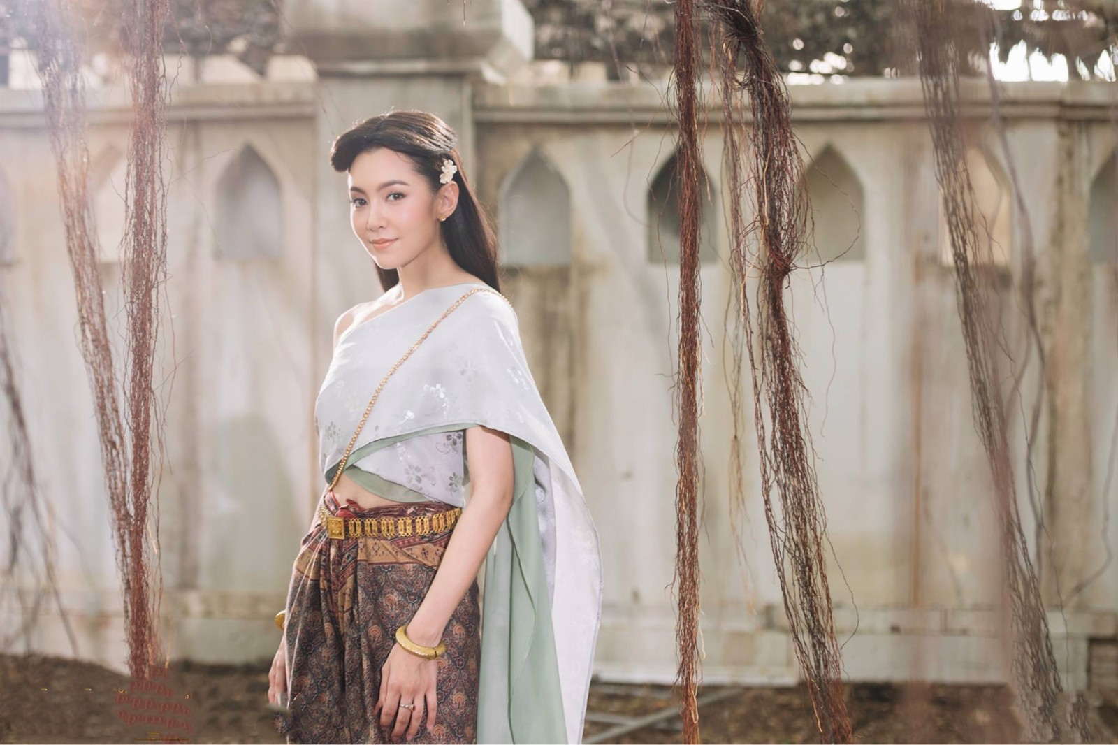 泰剧《天生一对》:高颜值甜蜜演绎,高颜值配上华丽的服饰