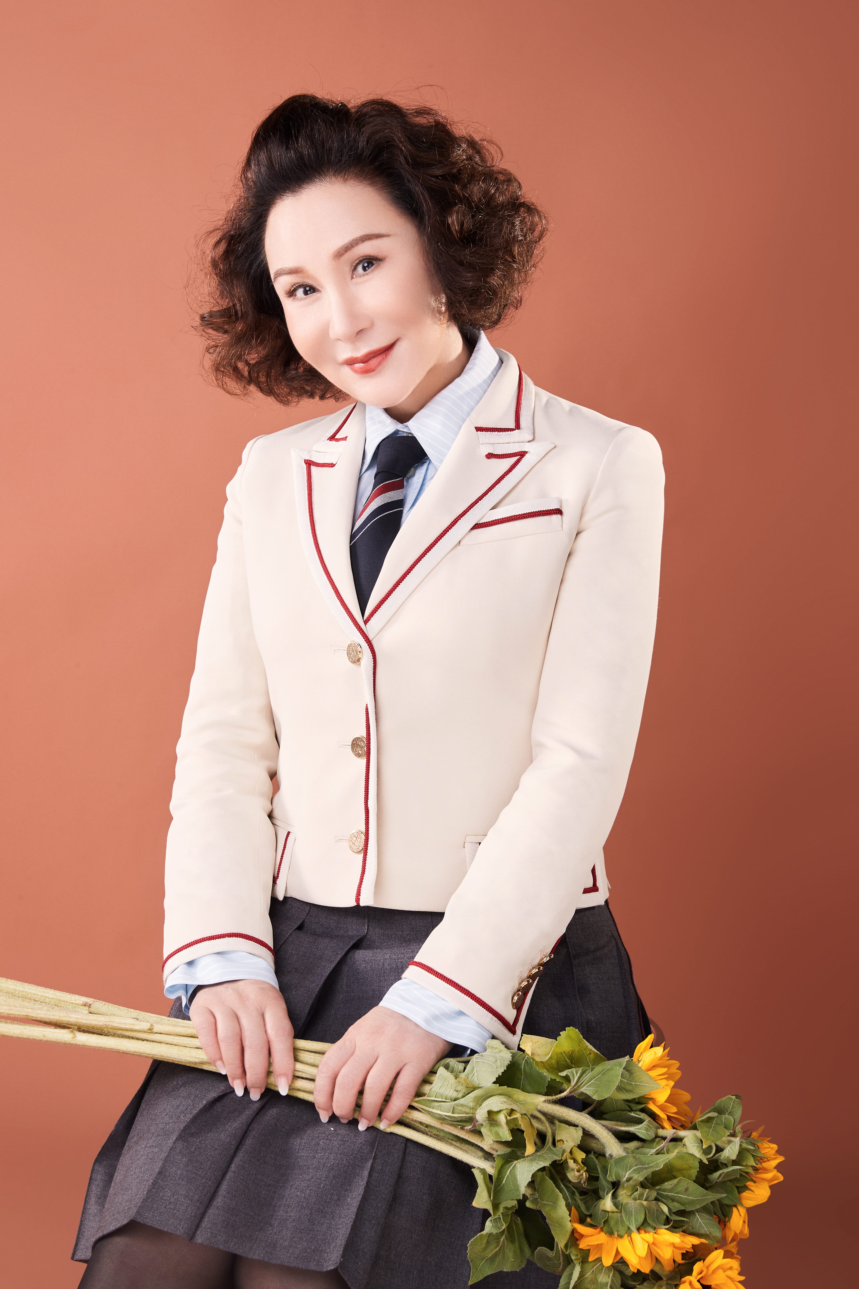 马小秋凭才华走进国际,国际巨星抛出橄榄枝!__凤凰网