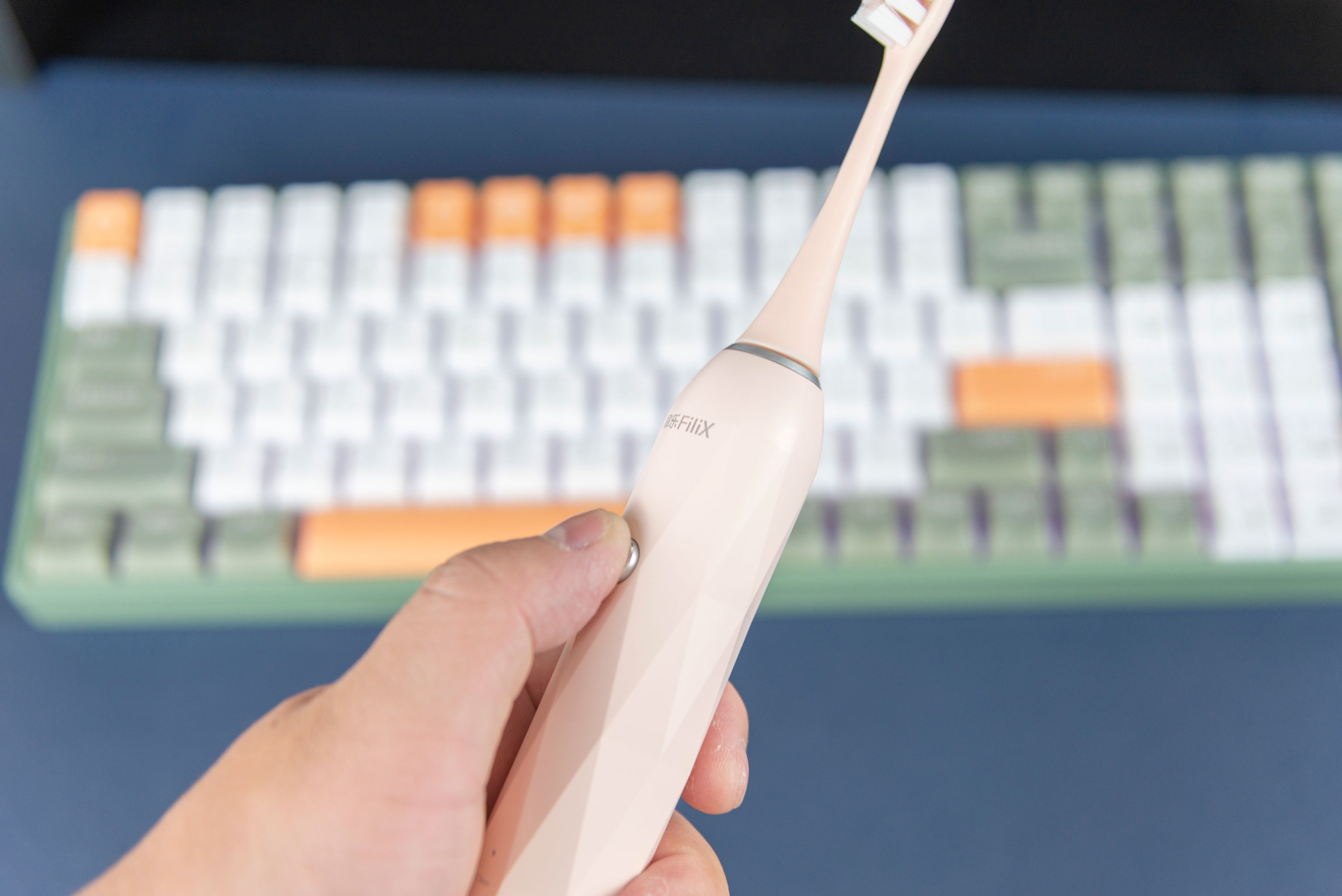 扉乐filix声波电动牙刷:好看又实用,多种模式满足不同刷牙需求