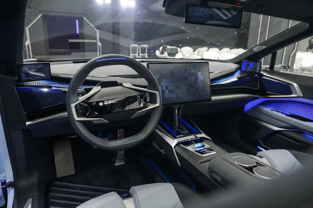 高合向上,拜腾向下_凤凰网汽车_凤凰网