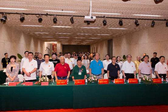 总策划亚太经合联合会会长邓新桥先生,浙江省军区原副司令徐金才少将