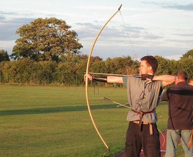 英国的长弓兵是世界最强吗克雷西战役法军惨败