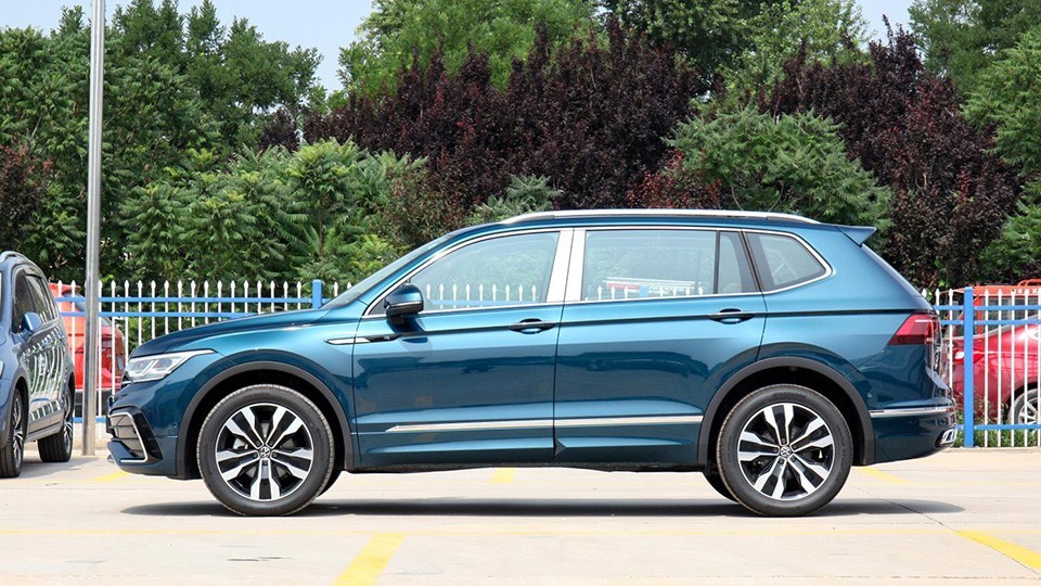 途观六座车型 0706C7EC36FD4A8D694E24E3AEFFC6719803F9C9_size191_w960_h540.jpg