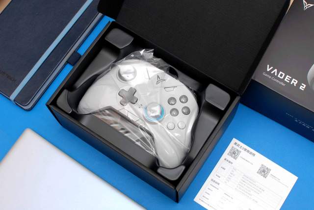 让你穿越全平台的手柄不一样的操控体验飞智黑武士2多模版