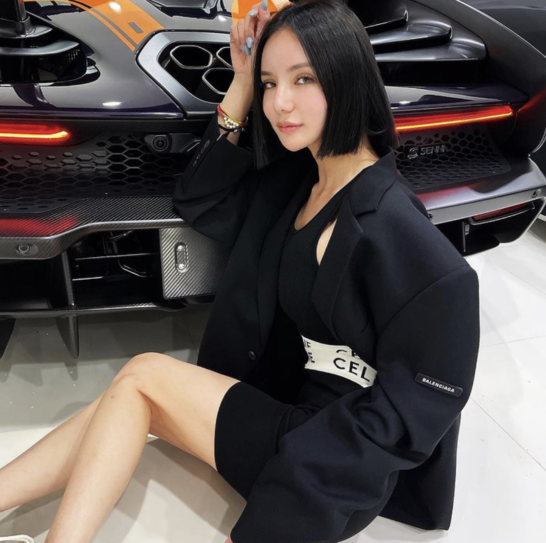 何猷君前任林慧俐宣布再婚,高调晒巨型求婚钻戒,带