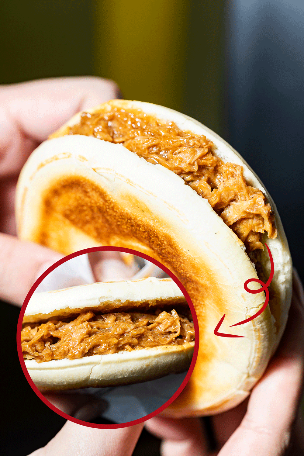 全新【腊汁肉夹馍】限时登场 切的细碎的精选腊汁肉 和q弹有嚼劲的