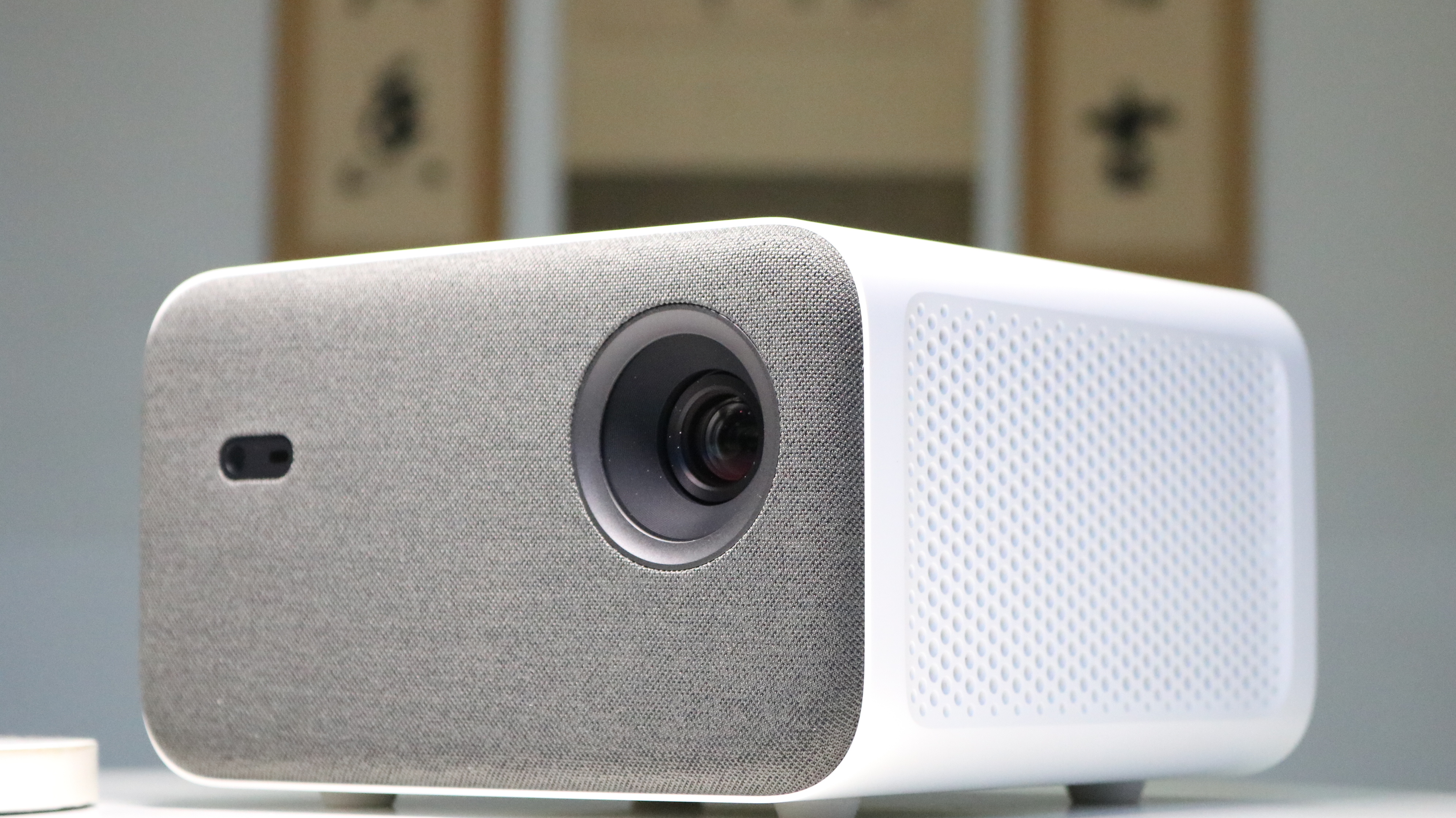 不到3千元,打造最舒适的家庭影院!米家投影仪2上手评测