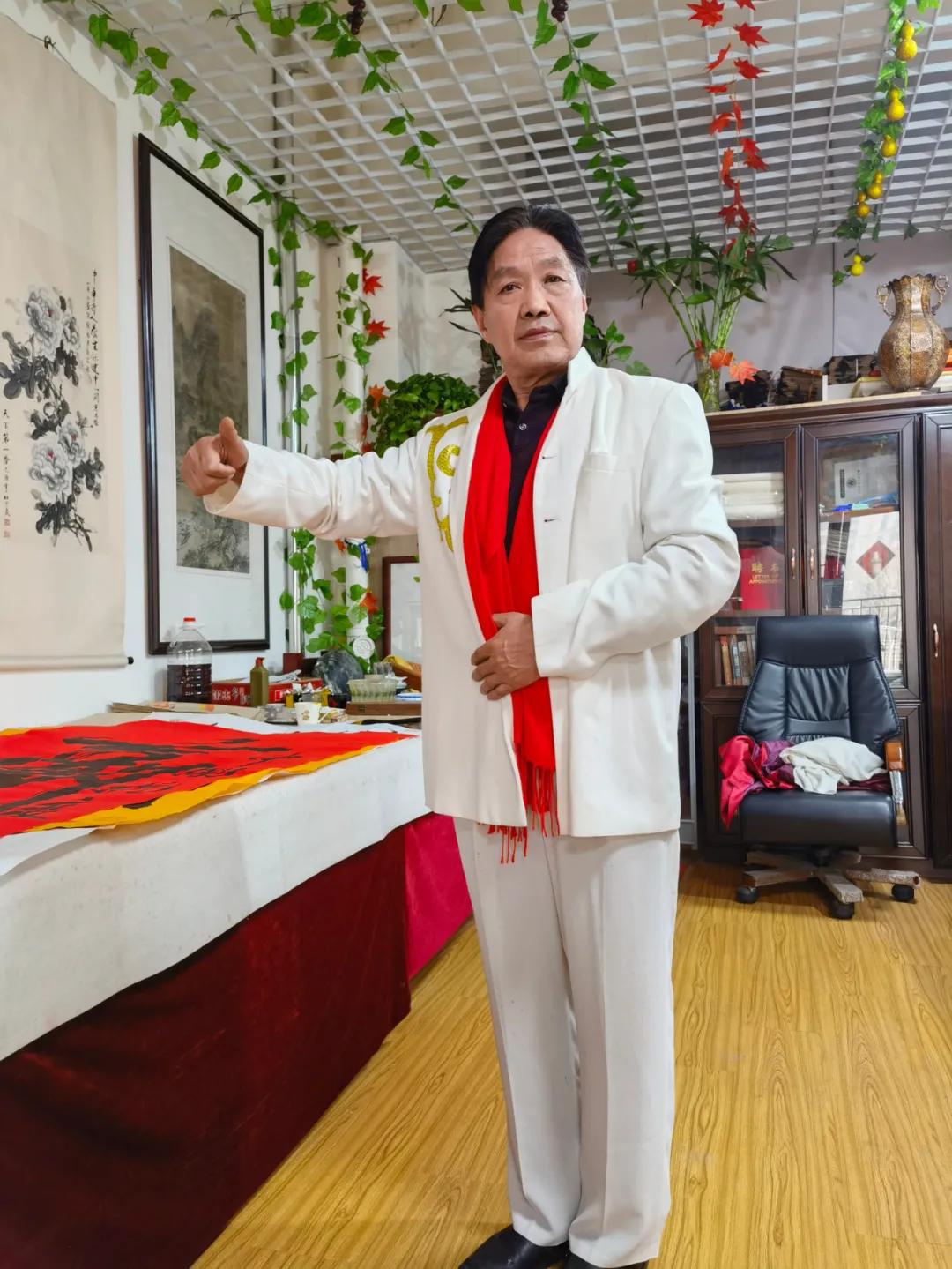 李万江—[文化中国·时代榜样]系列邮票全球发行__凤凰网