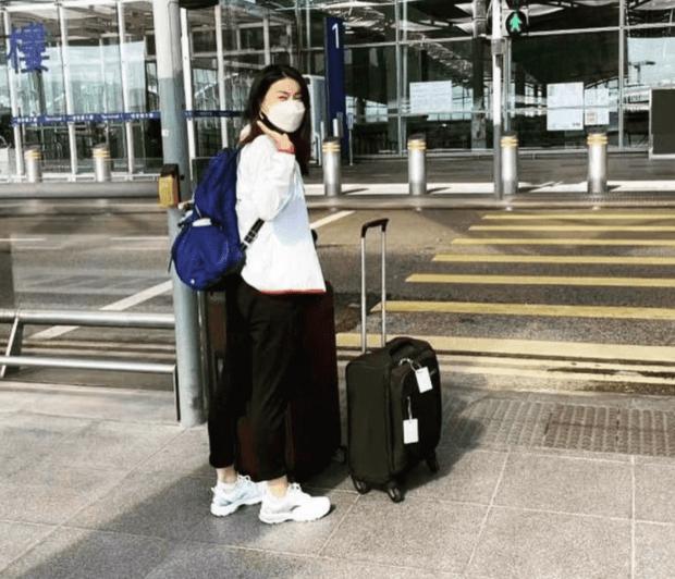 44BA88B9-07E2-4A35-8BA2-DDD28E48FD24