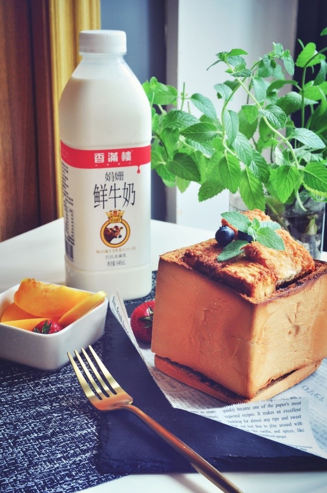 香满楼娟姗鲜牛奶缔造高品质奶源