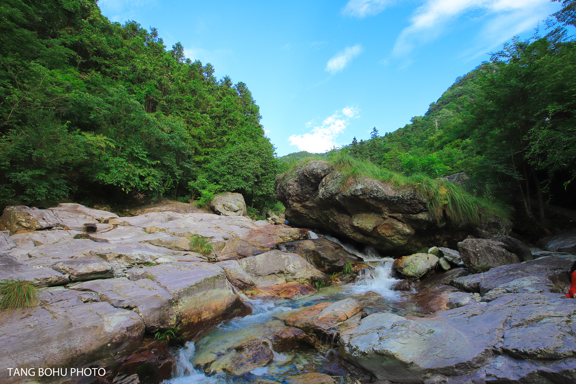 安徽周边小众旅游胜地,石台仙寓山,景色美如画还可看见云海
