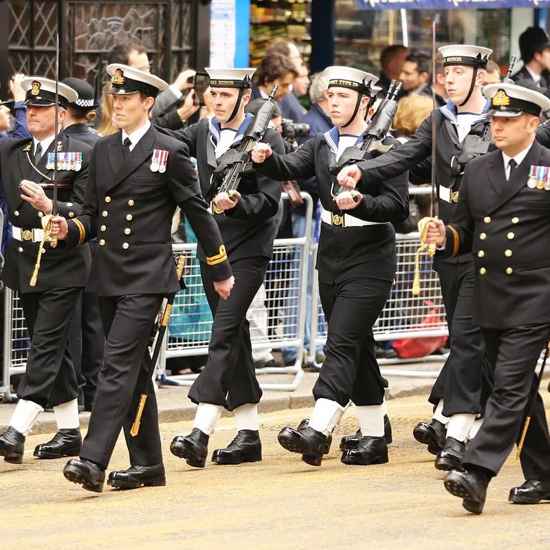 英国皇家海军制服图片