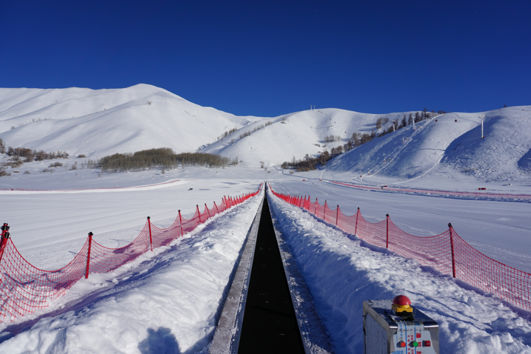 禾木（吉克普林）国际滑雪度假区全面开放！内附攻略点赞收藏！__凤凰网