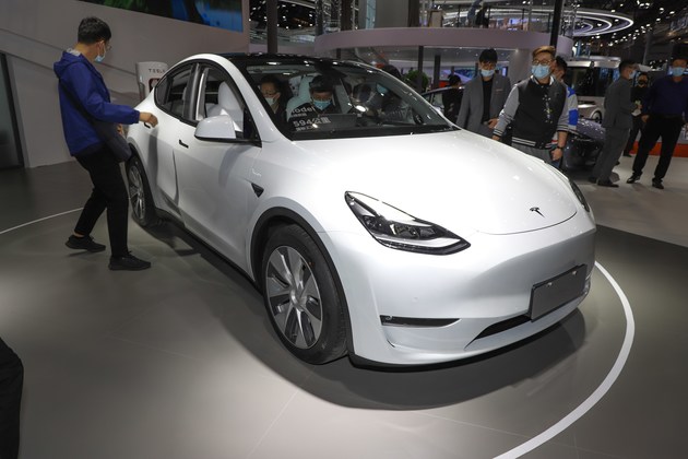 2021上海车展:实拍model y 可选白色内饰/nedc续航594km