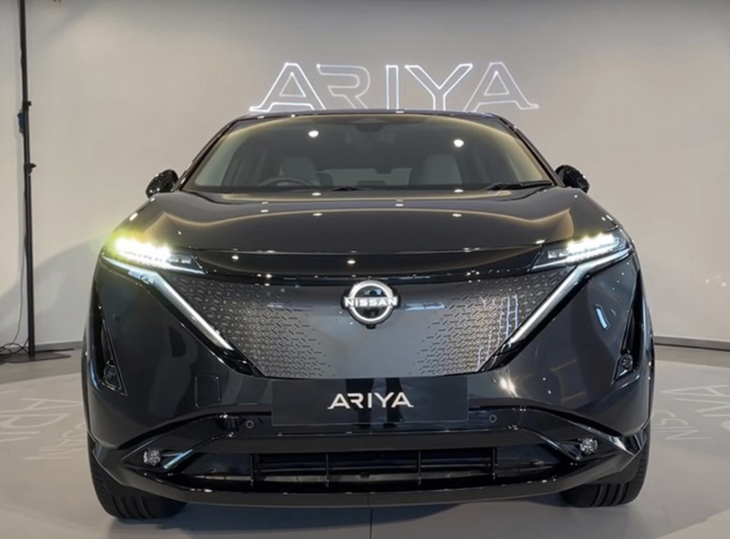 全新日产ariya实拍图曝光 有望年底在国内上市_凤凰网汽车_凤凰网