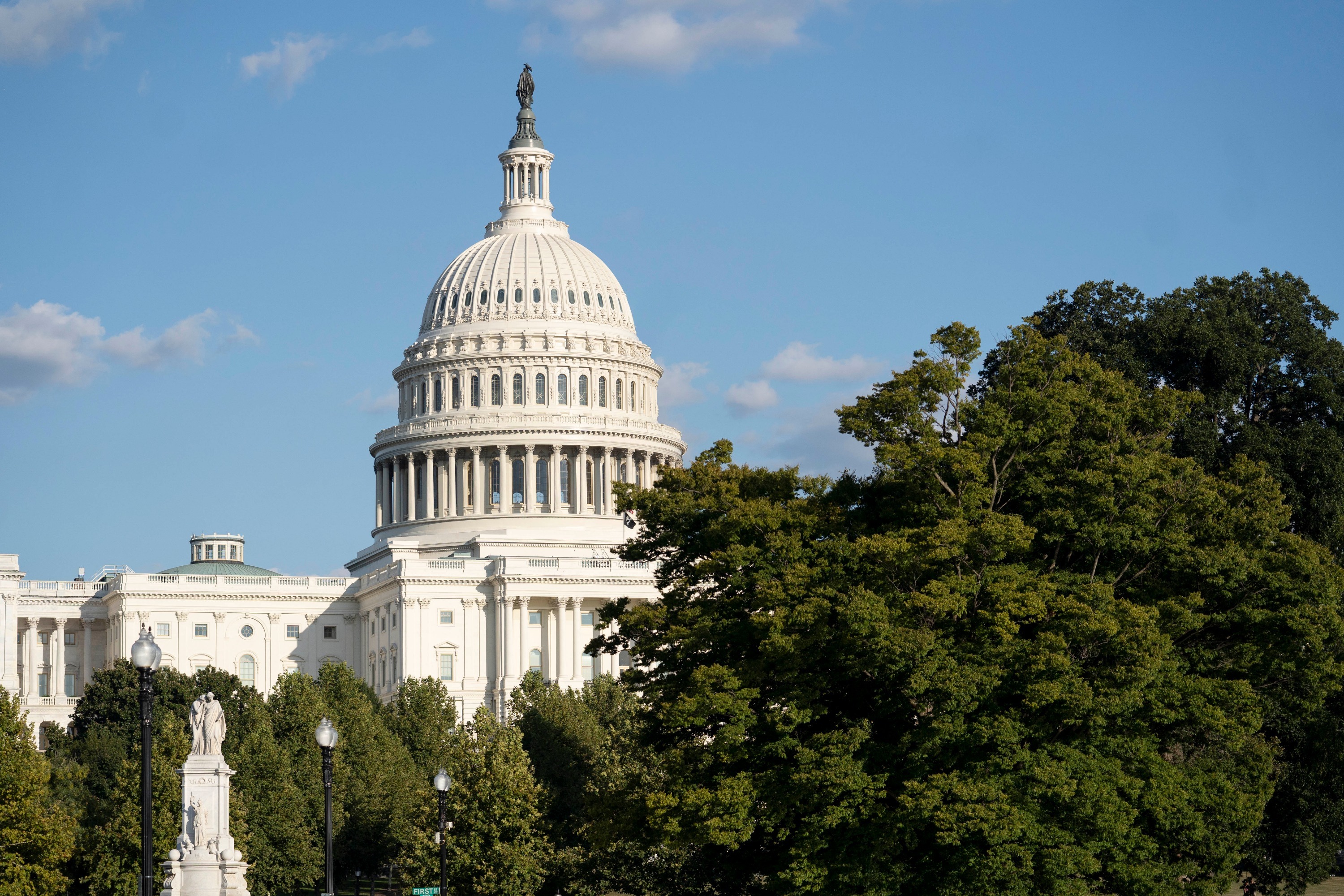 美参议院共和党领袖：不会再帮民主党调高联邦政府债务上限_凤凰网
