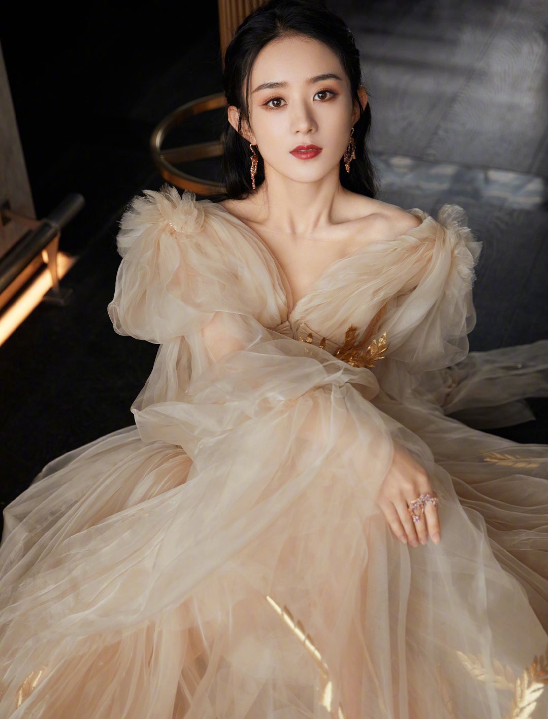 赵丽颖粉丝罗列男方12项缺点抽奖庆祝离婚这是有多嫌弃冯绍峰