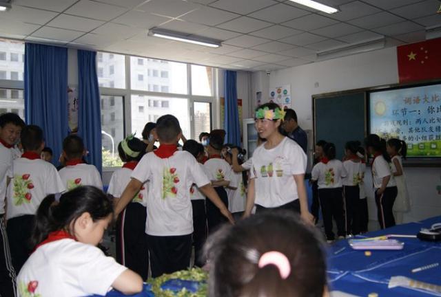 泰安市高新区龙泉小学学生主题展演暨课程改革汇报交流会圆满举行