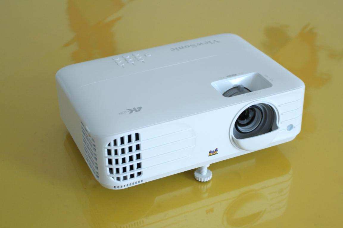 游戏追剧兼顾4k画质高亮度低延迟优派px7014k评测