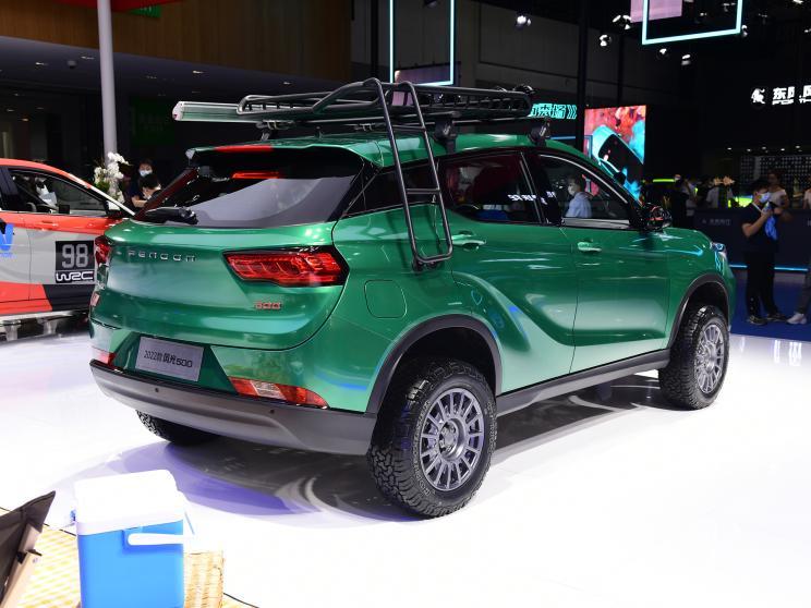 2021成都车展东风风光500越野改装车