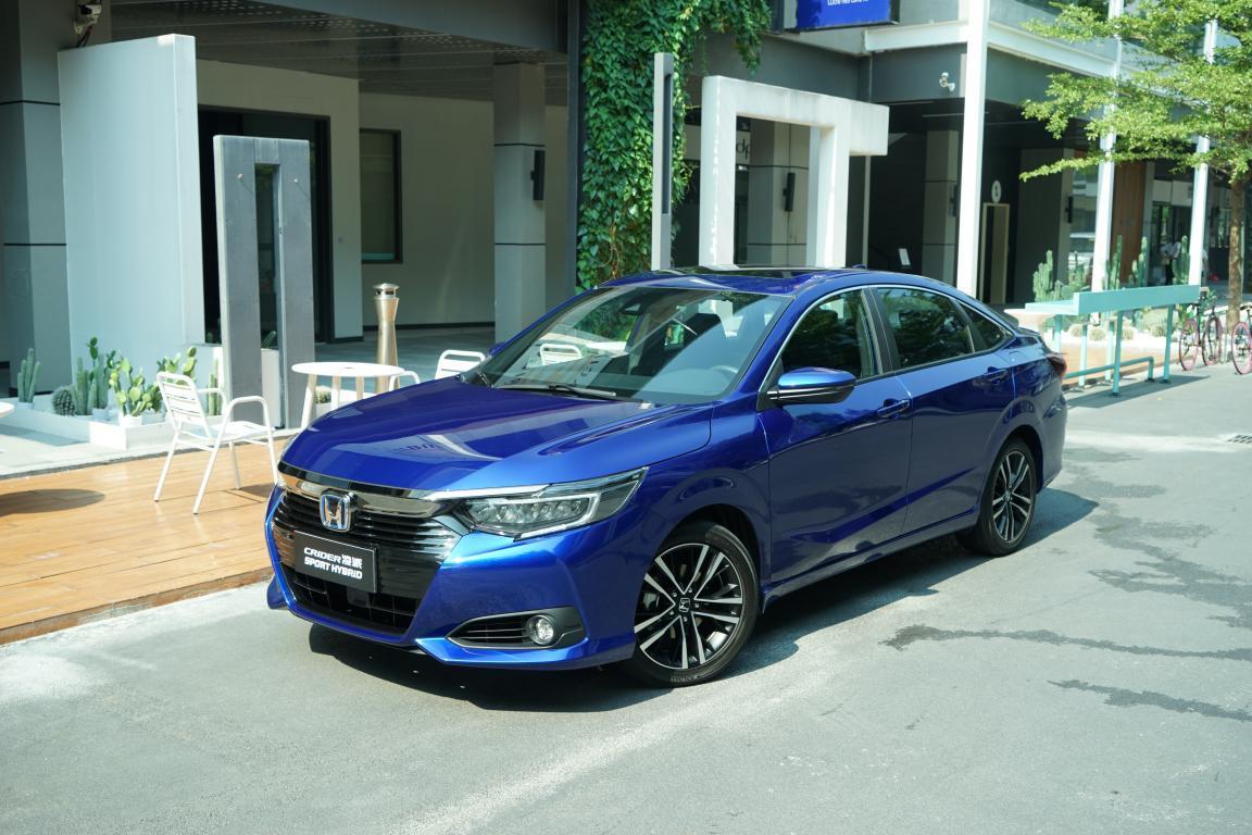 长得像雅阁,动力又如何?试驾广汽本田新凌派混动版