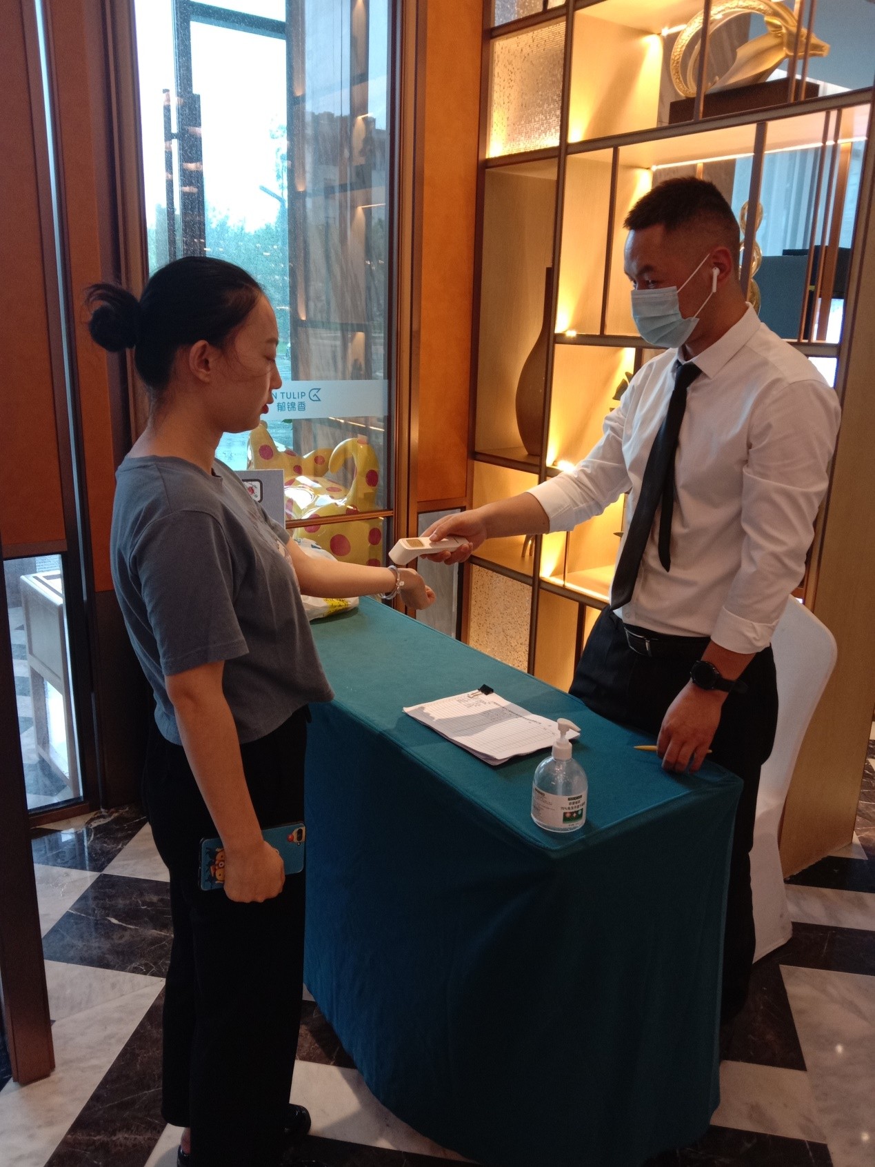 郁锦香酒店华东区域门店全员响应部署,迎接台风"烟花"到来