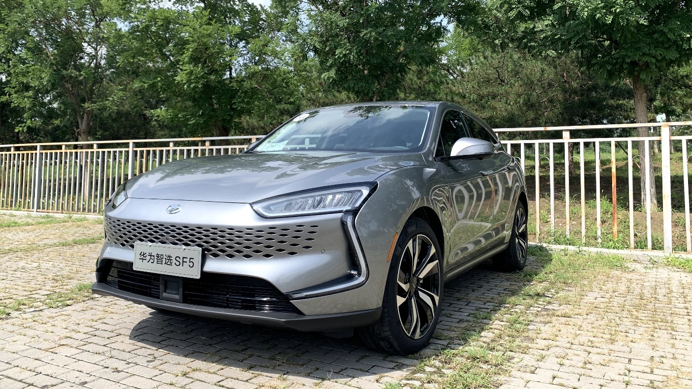 提到增程式电动车大家已经不陌生了,熟悉的有理想one,岚图free等,相比