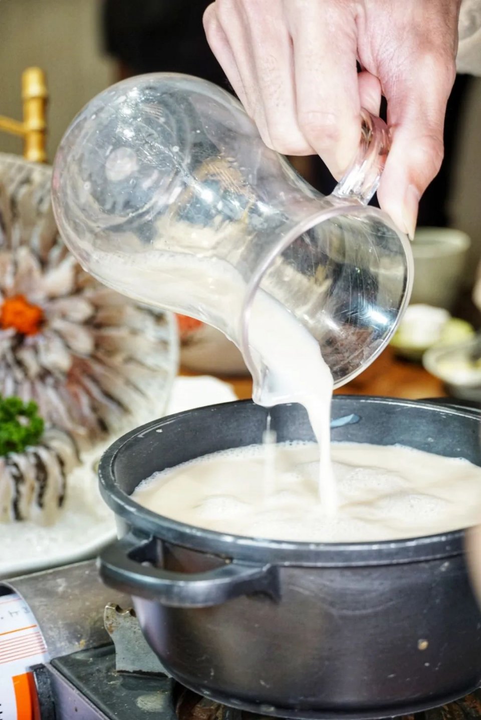 冬日里の甜蜜暴击!可以涮着吃的「豆乳火锅」