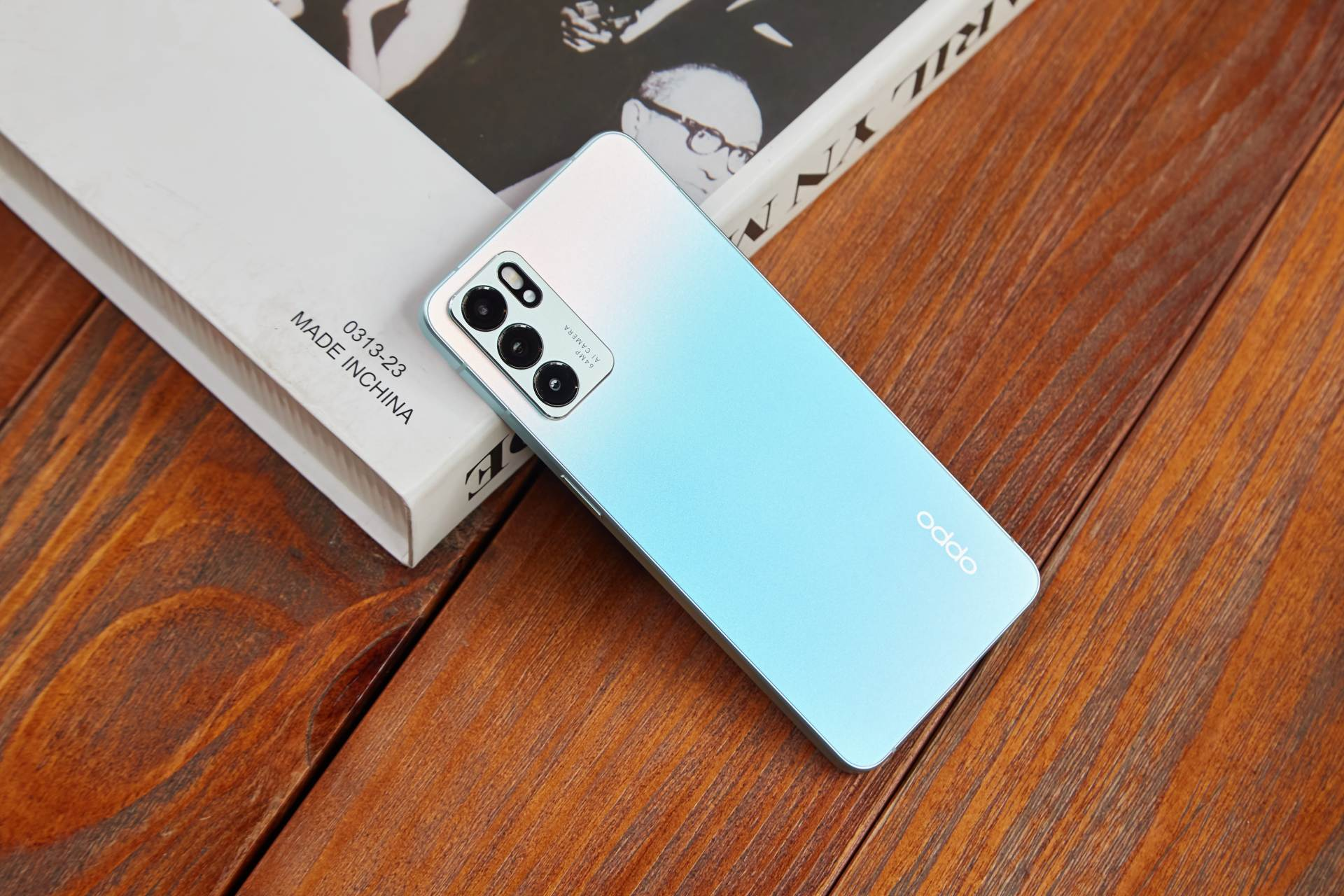 opporeno6要出新配色原来张子枫最爱的颜色是ta