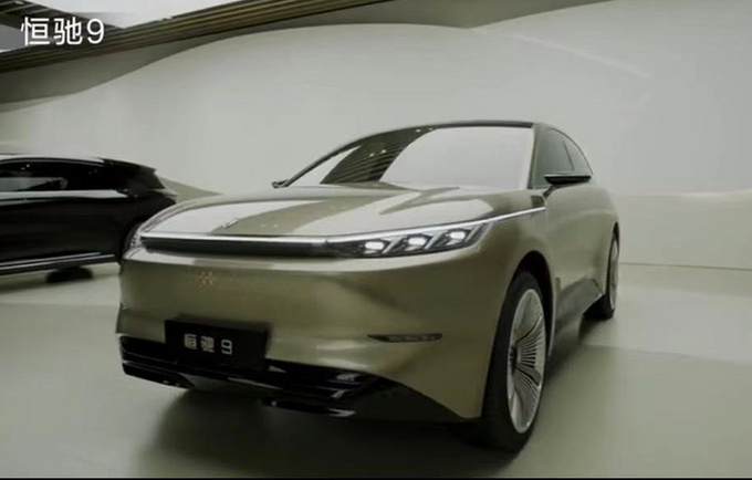 恒大恒驰三款新车发布 顶级设计师操刀-外观酷炫-图3