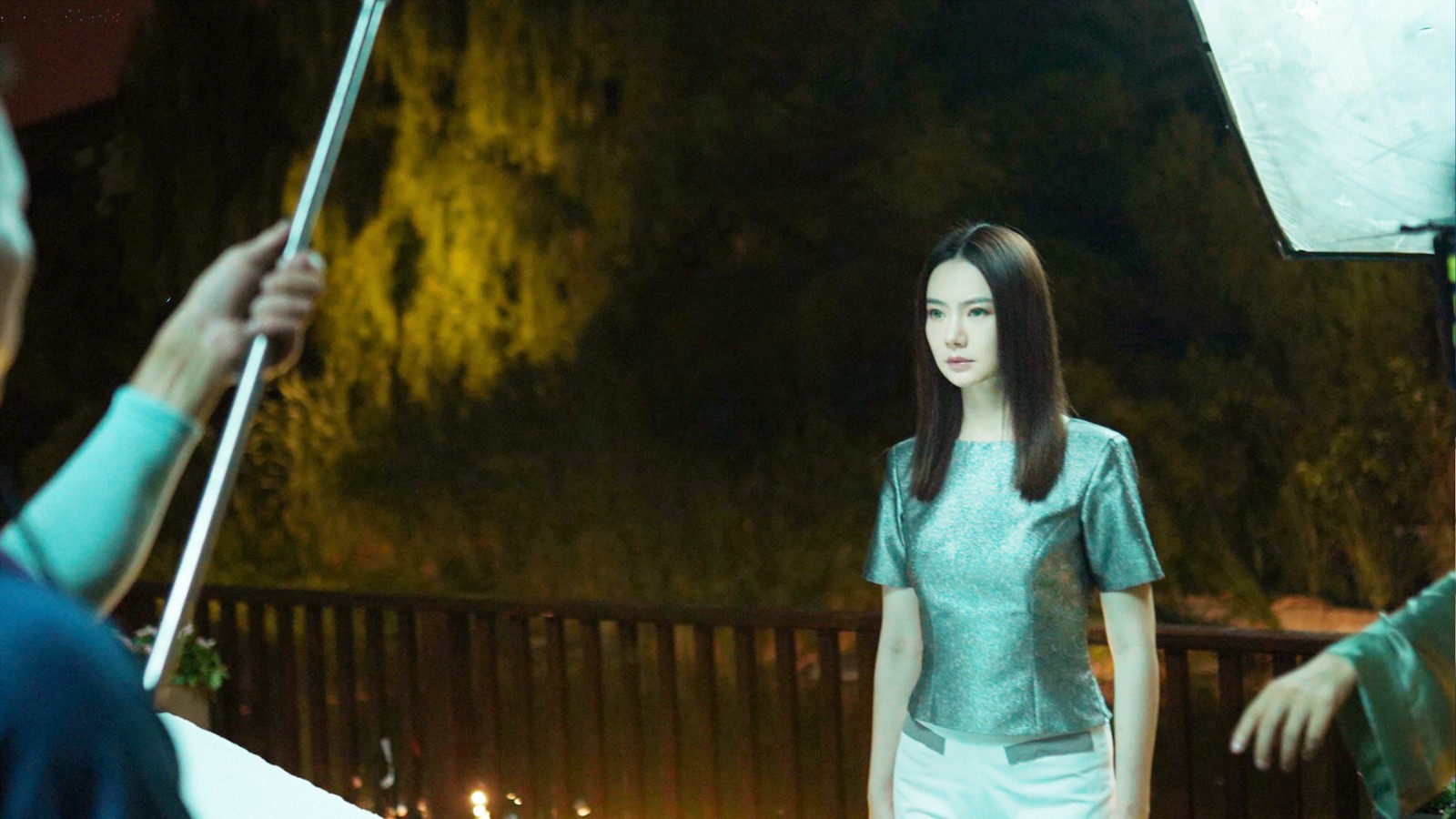科幻题材电视剧《你好,安怡》,人类与人工智能之间的关系挺微妙