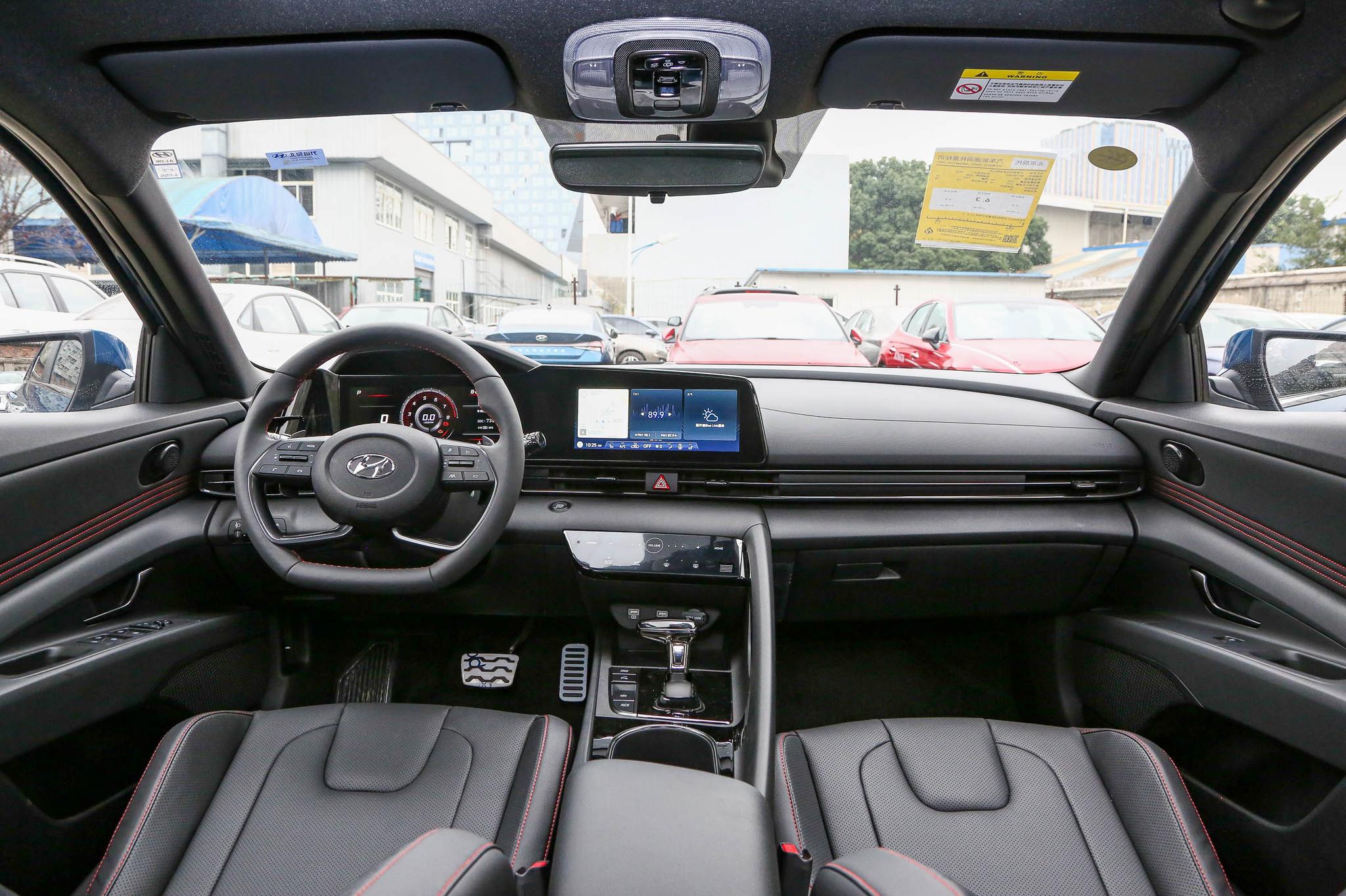 同样13万多全新伊兰特选15l还是14t变速箱是关键