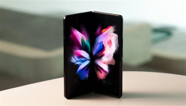 官方提醒:普通S Pen手写笔会损伤三星Galaxy Z Fold3