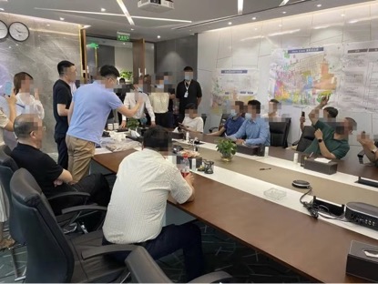 新潮能源发布会现场遭强烈质疑激烈争吵之后临时取消