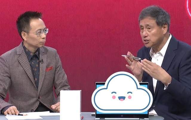 的独家拥有者爱奇艺体育并没有邀请詹俊解说,而是延续了此前的金相凯