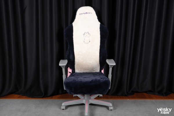 迪锐克斯DXRACER AIR女神定制款电竞网椅测评