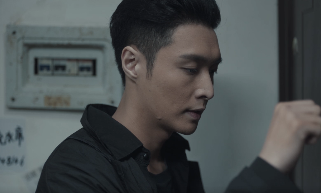 放下"流量偏见",谈谈张艺兴和林浩,对《扫黑风暴》的重要性__凤凰网