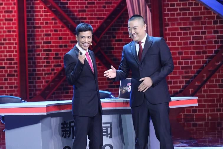 贾旭明李菁合体,亮相牛年央视元宵晚会,表演效果差强人意__凤凰网