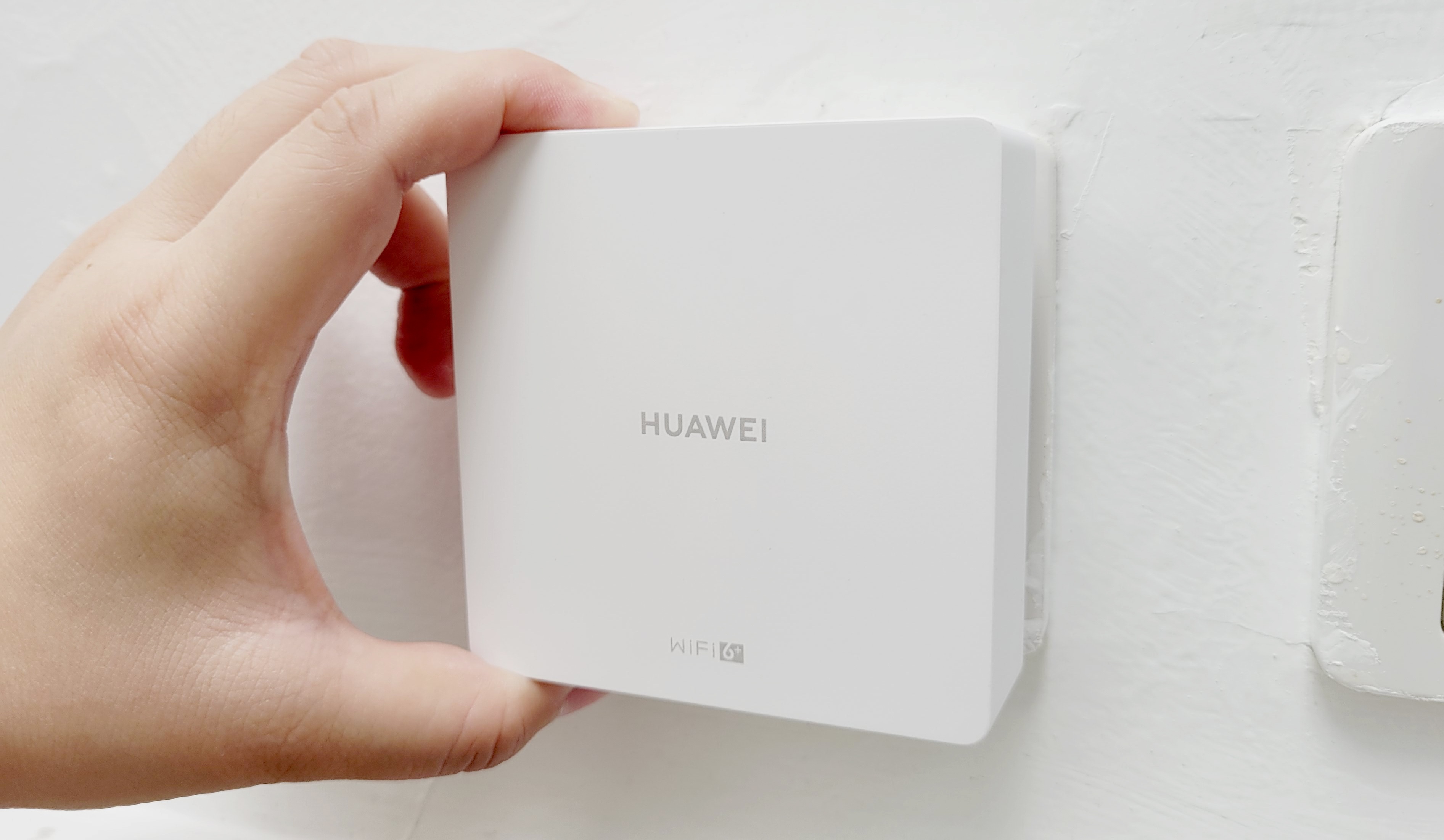 超强信号覆盖,华为路由h6大户型组网的选择