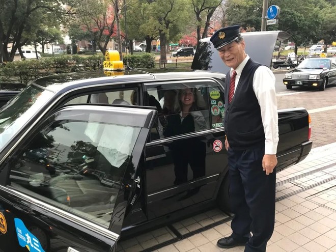 驾驶室里的社会观察