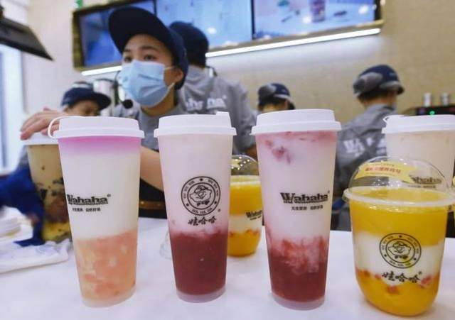 加盟店冷饮奶茶排行榜_开茶小雪奶茶店好,人气奶茶太适合创业!