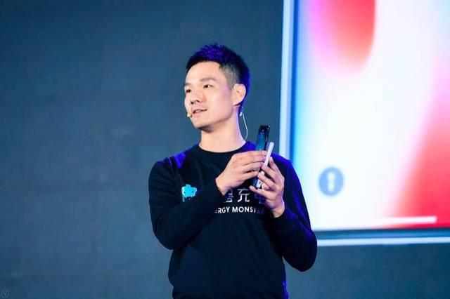 怪兽充电创始人蔡光渊:搬运能量的攀登者| 艾问人物