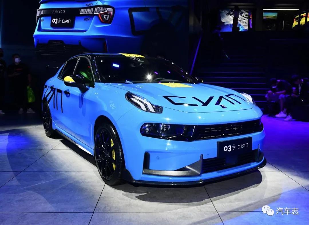 领克03 cyan定制版23.68万起,大尾翼,冠军蓝,5.7秒破百