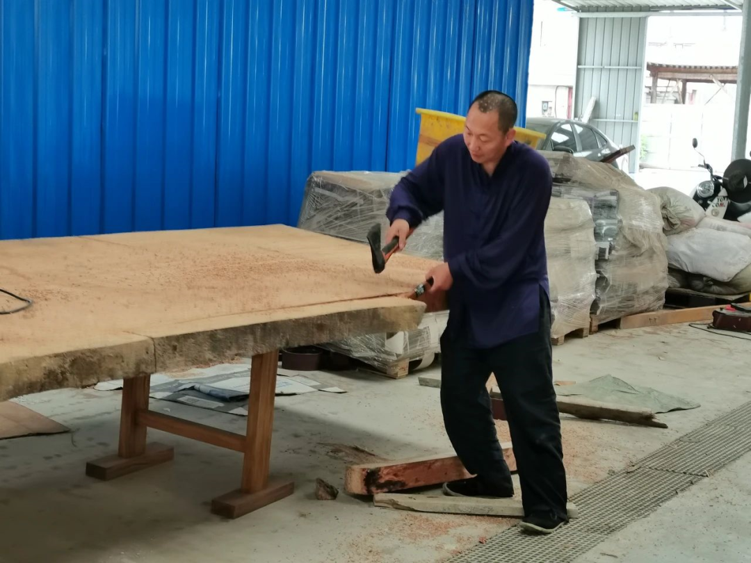 9年,让400个女人生下孩子:这个男人,被全网怒赞