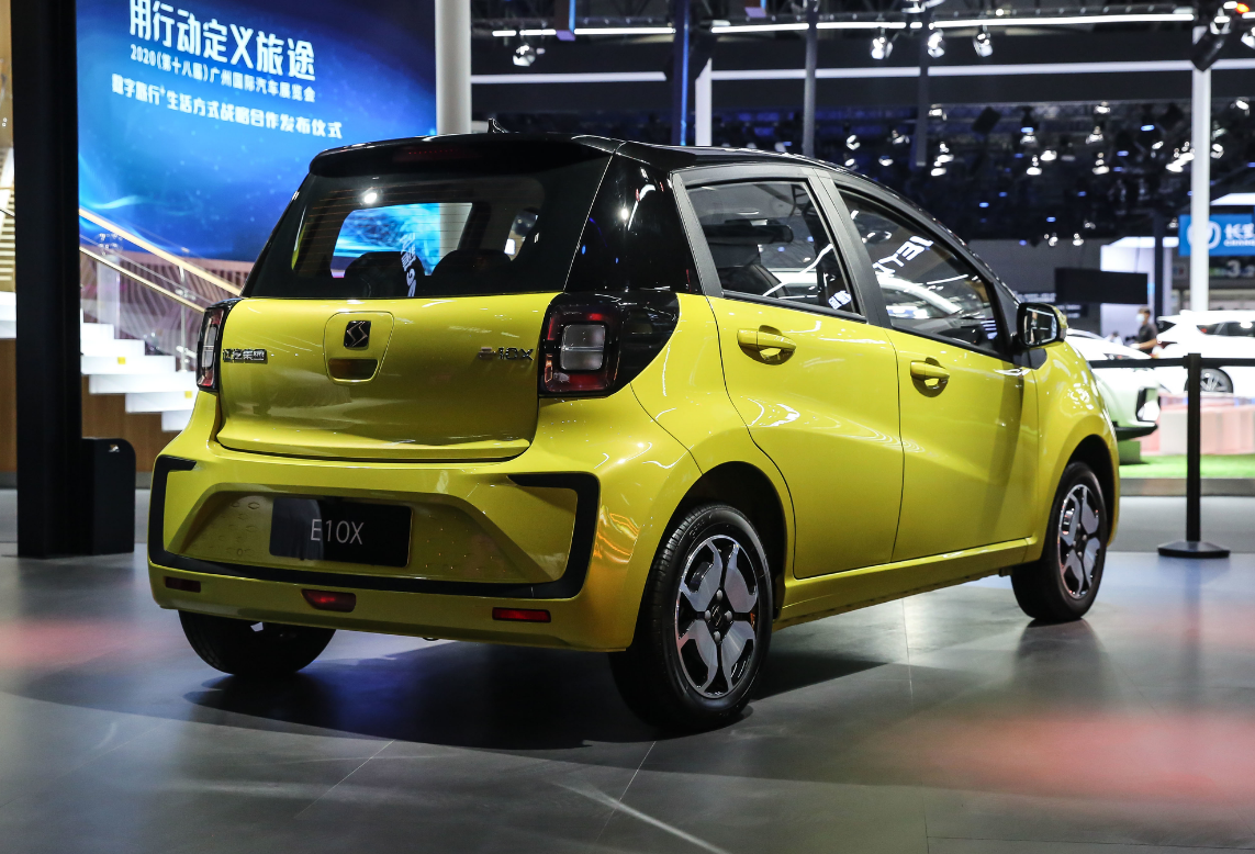 大众推代步神车比宏光mini大标配安全气囊3万多能火