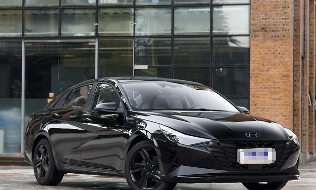 98w的现代黑武士,油耗5.3l,外观霸气十足,还看啥本田思域!__凤凰网