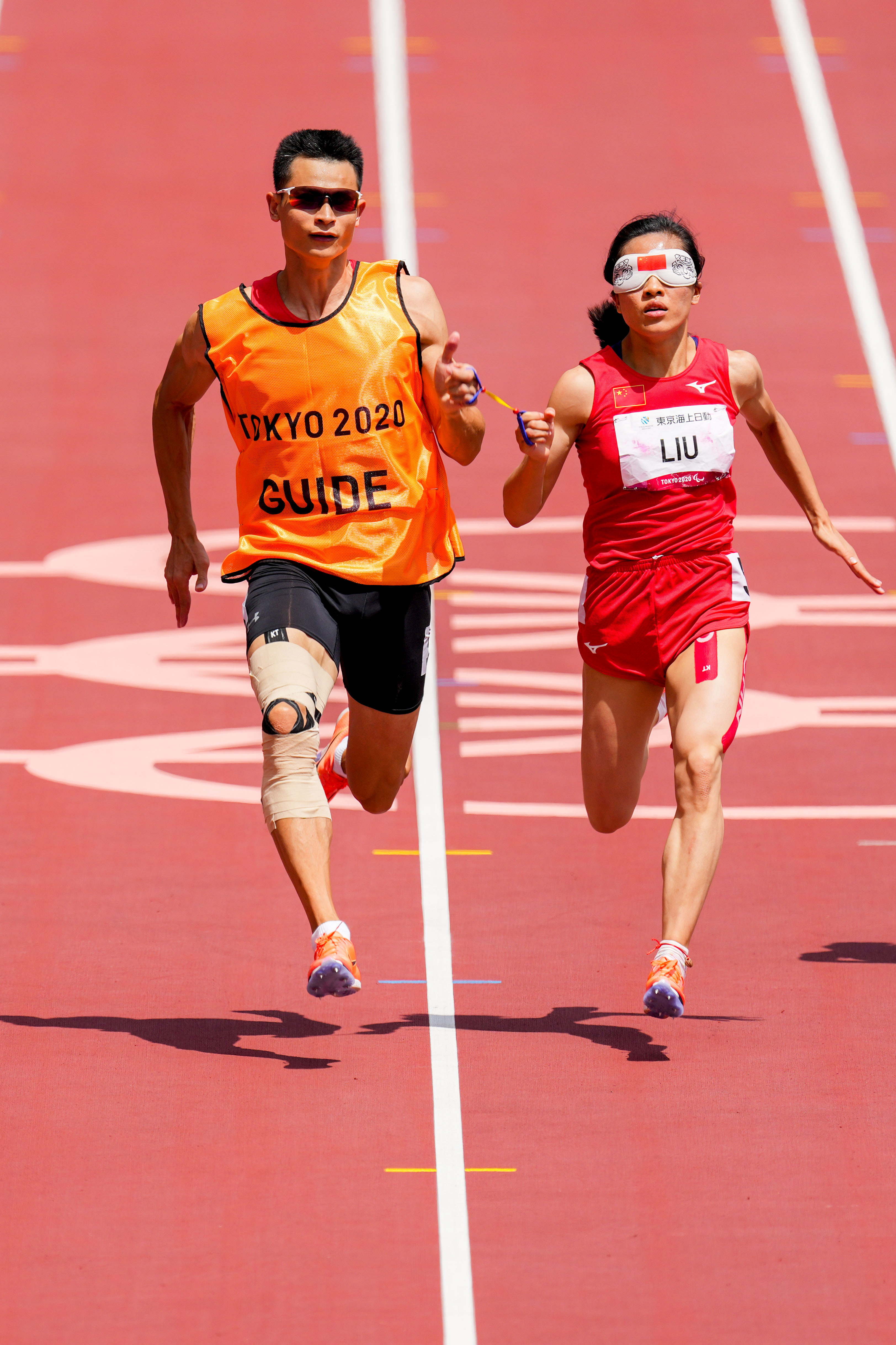 (东京残奥会)田径——女子100米t11级:刘翠青晋级