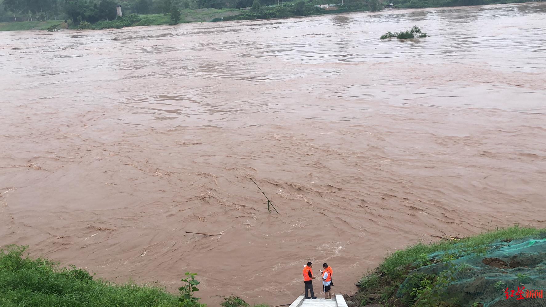 22米!渠江洪峰今晨5点15分安全过境四川广安城区__凤凰网