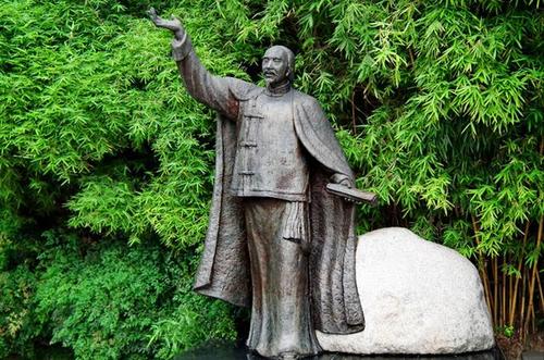 晚清大家龚自珍有多狂?