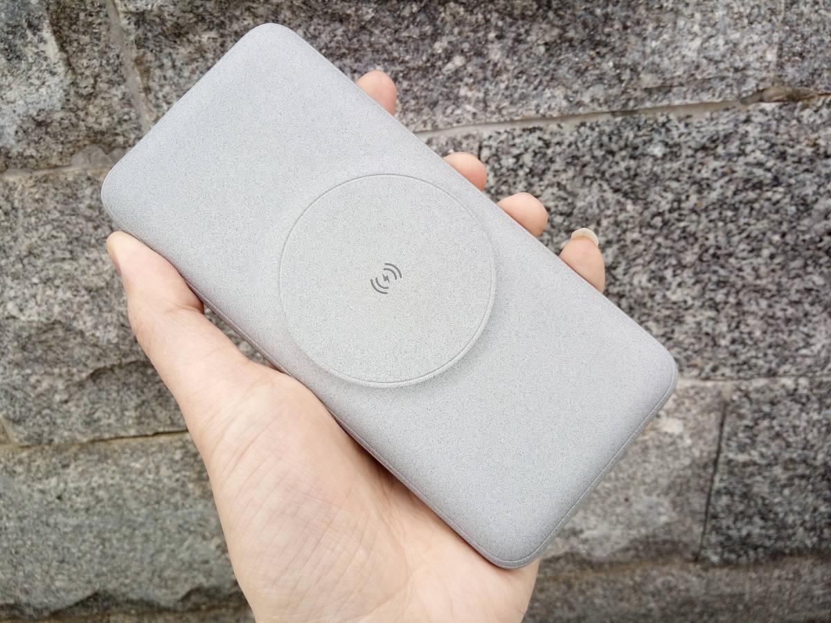 手機(jī)移動(dòng)電源哪個(gè)品牌好？性價(jià)比高的移動(dòng)電源品牌